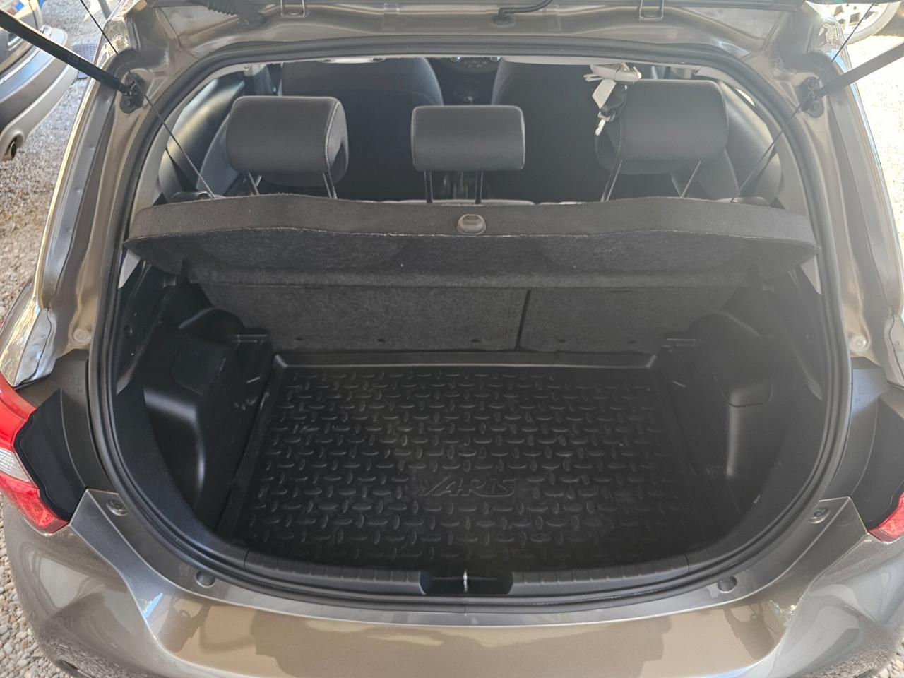 Toyota Yaris 1.5 Hybrid 5 porte Active