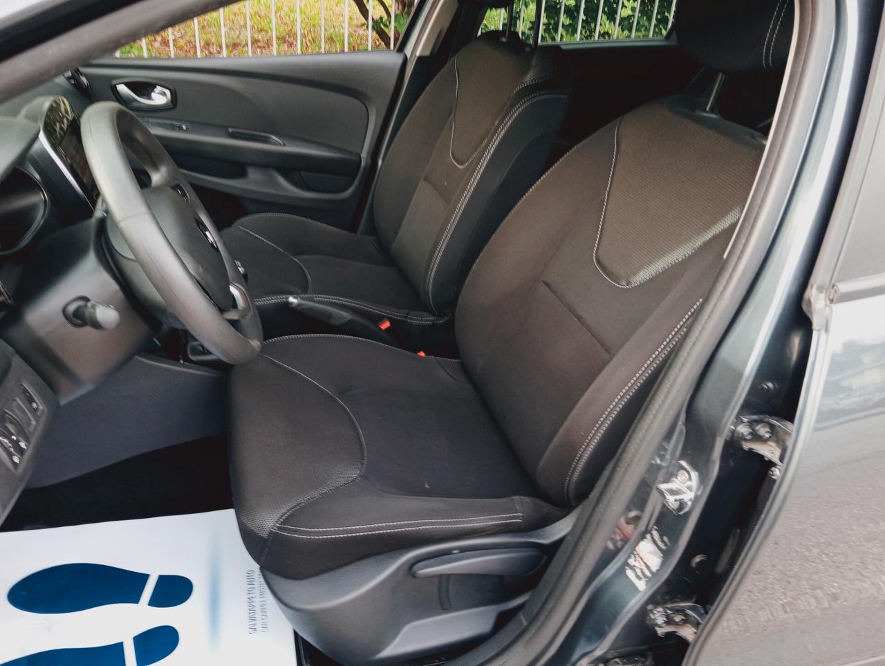 Renault Clio Sporter dCi 8V 75 CV Moschino Intens