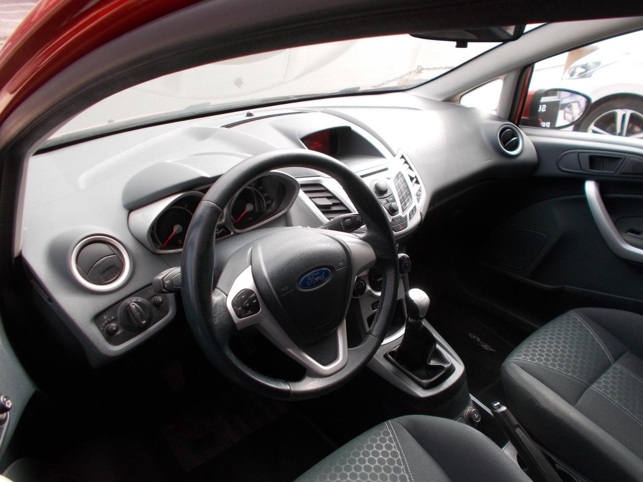 Ford Fiesta Fiesta+ 1.4 TDCi 68CV 5 porte