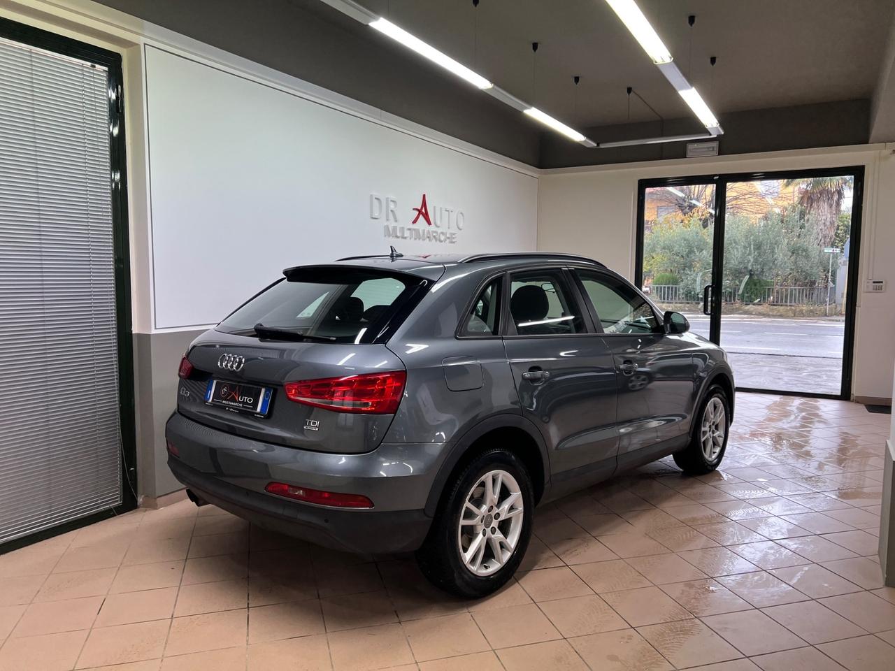 Audi Q3 2.0 TDI quattro S tronic Business Plus