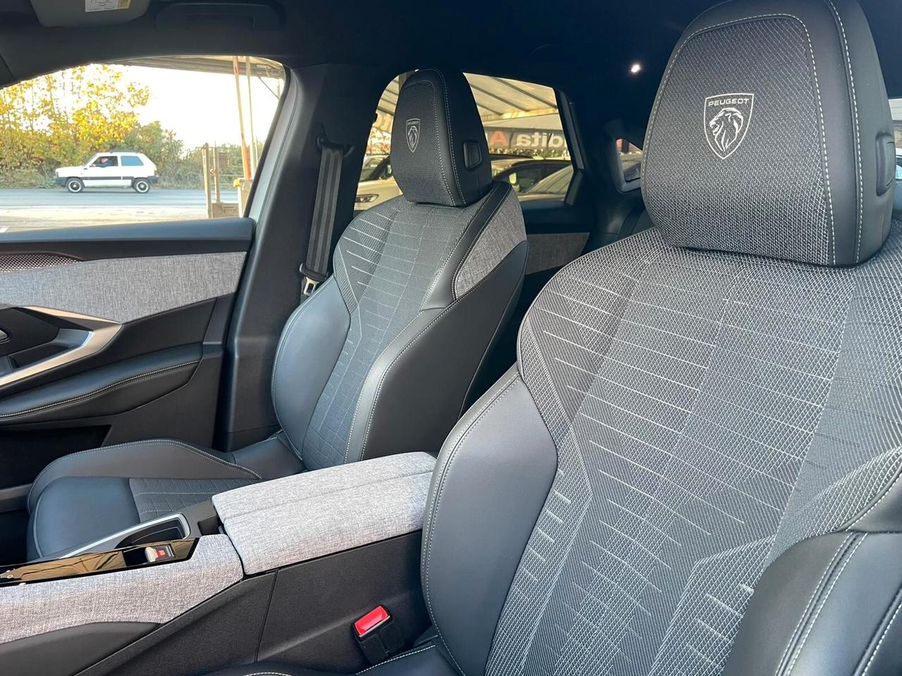 Peugeot 3008 Hybrid 145 e-DCS6 GT