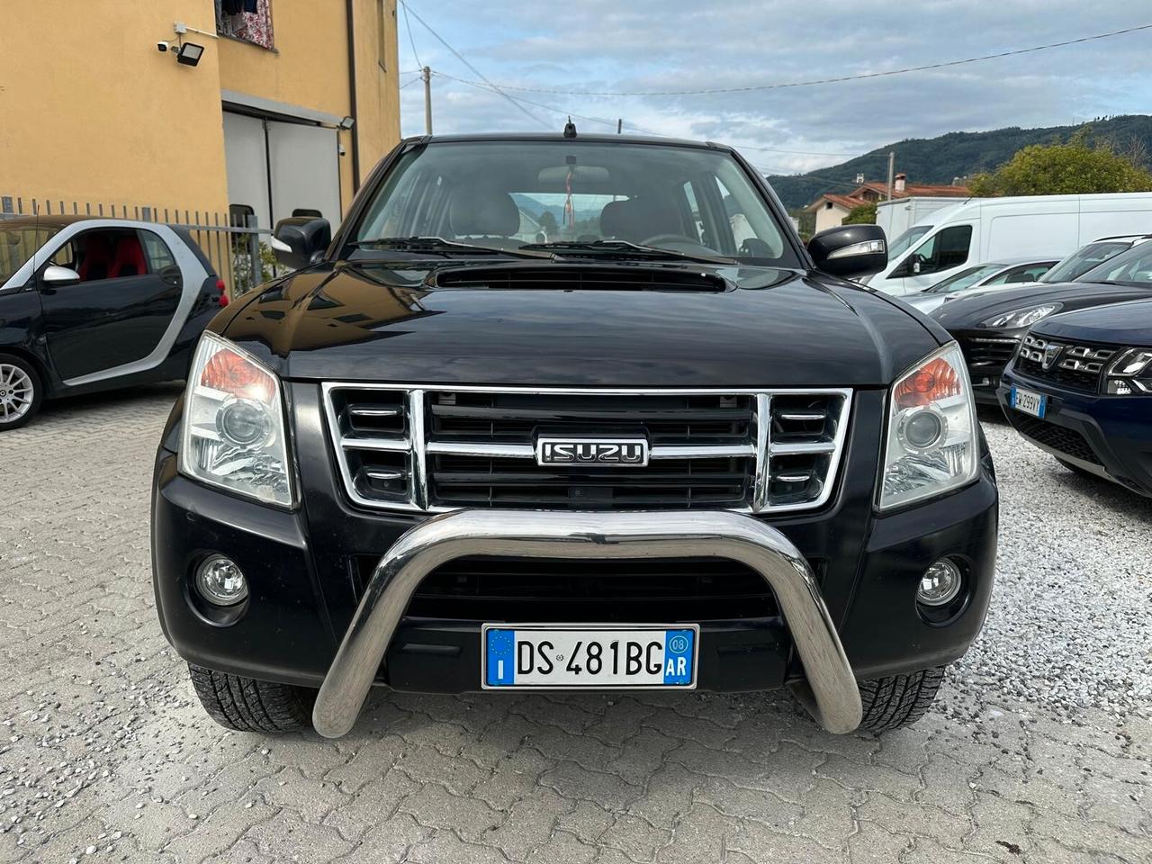 Isuzu D-Max 2.5 TD cat Crew Cab 4WD Pick-up LS EU4