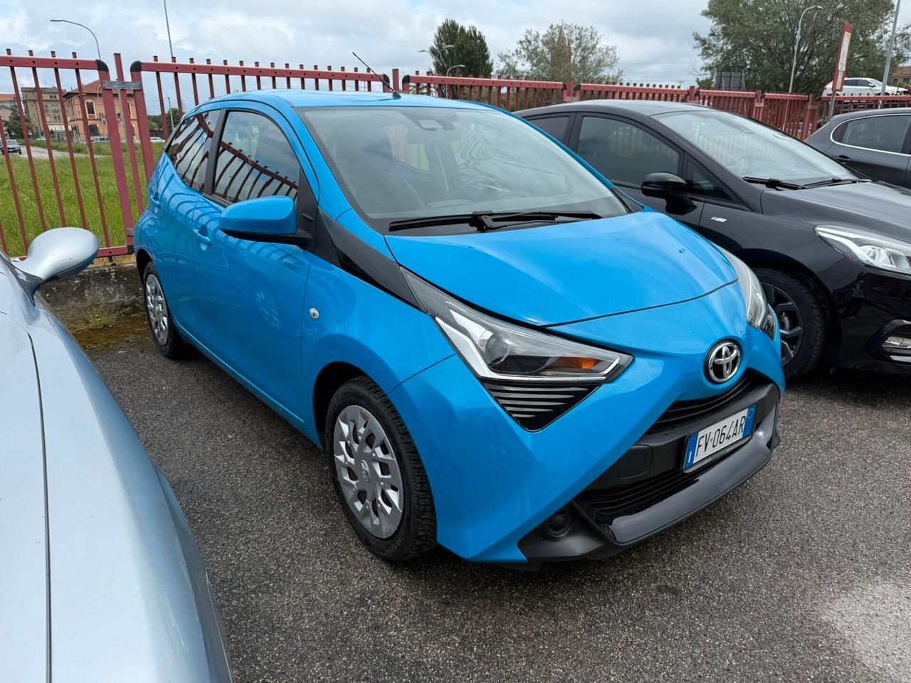 Toyota Aygo GPL 1.0 VVT-i 72 CV 5 porte x-cool MMT