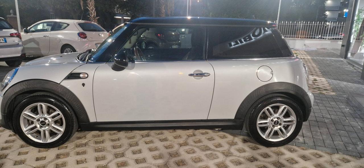 Mini Cooper D Coupe 1.6 DIESEL 110CV 07/2011 KM 220000 ITALIANA