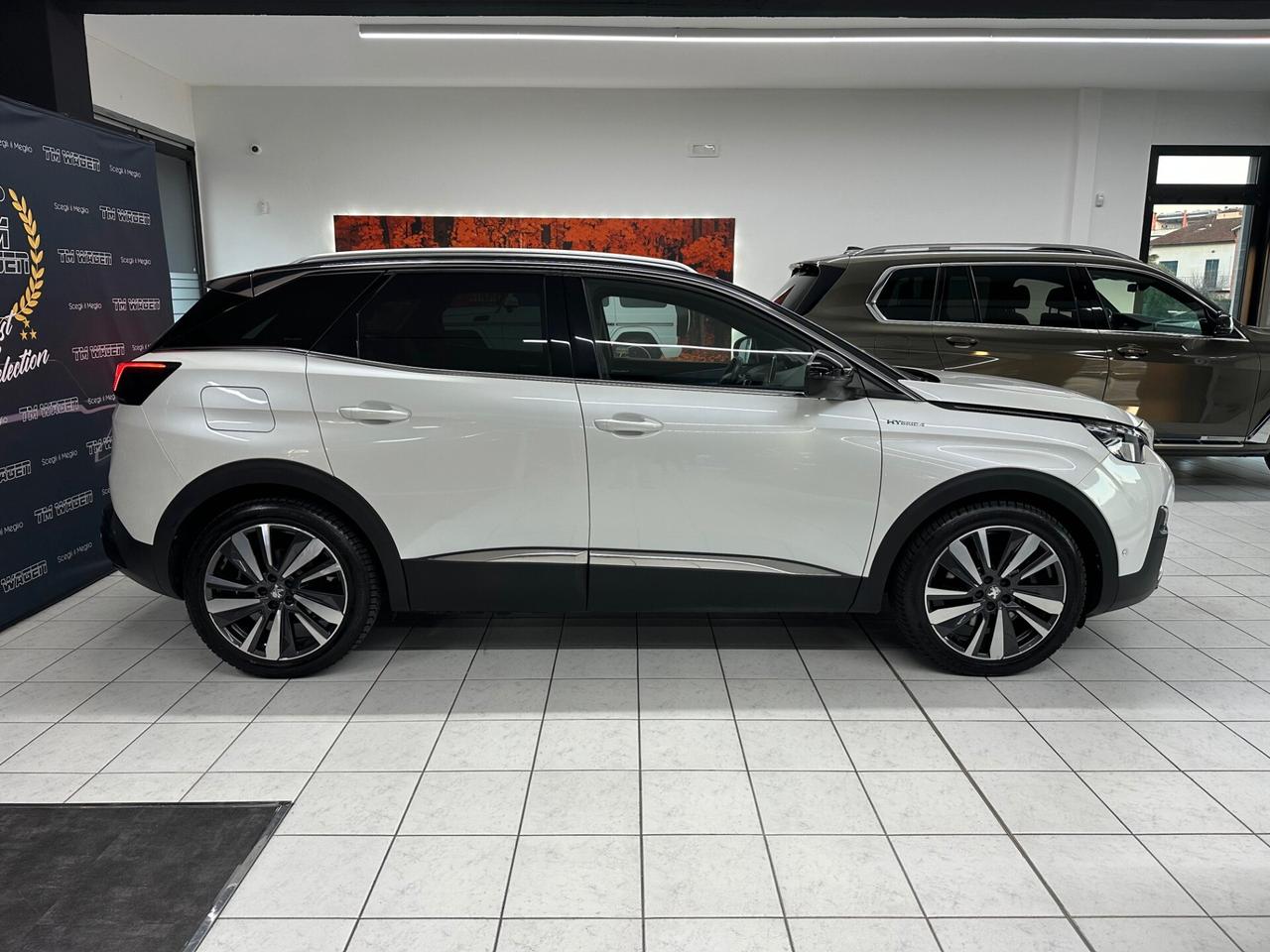 Peugeot 3008 1.6 hybrid4 phev GT Line 300cv e-eat8