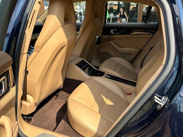 PORSCHE Panamera 3.0 4 Executive 330cv -- 55000km --