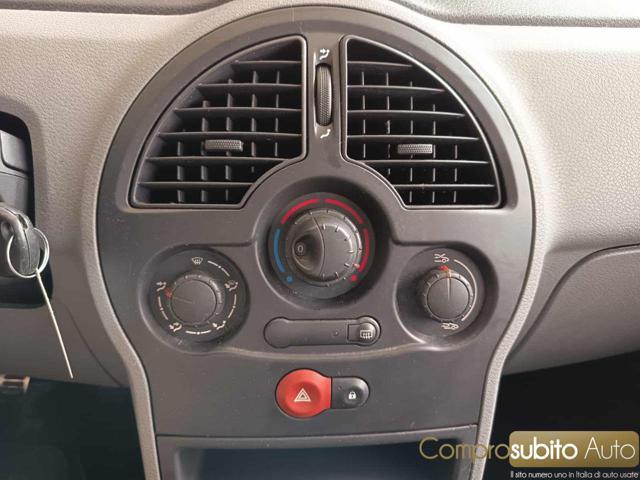 RENAULT Modus 1.2 16V Confort Dynamique