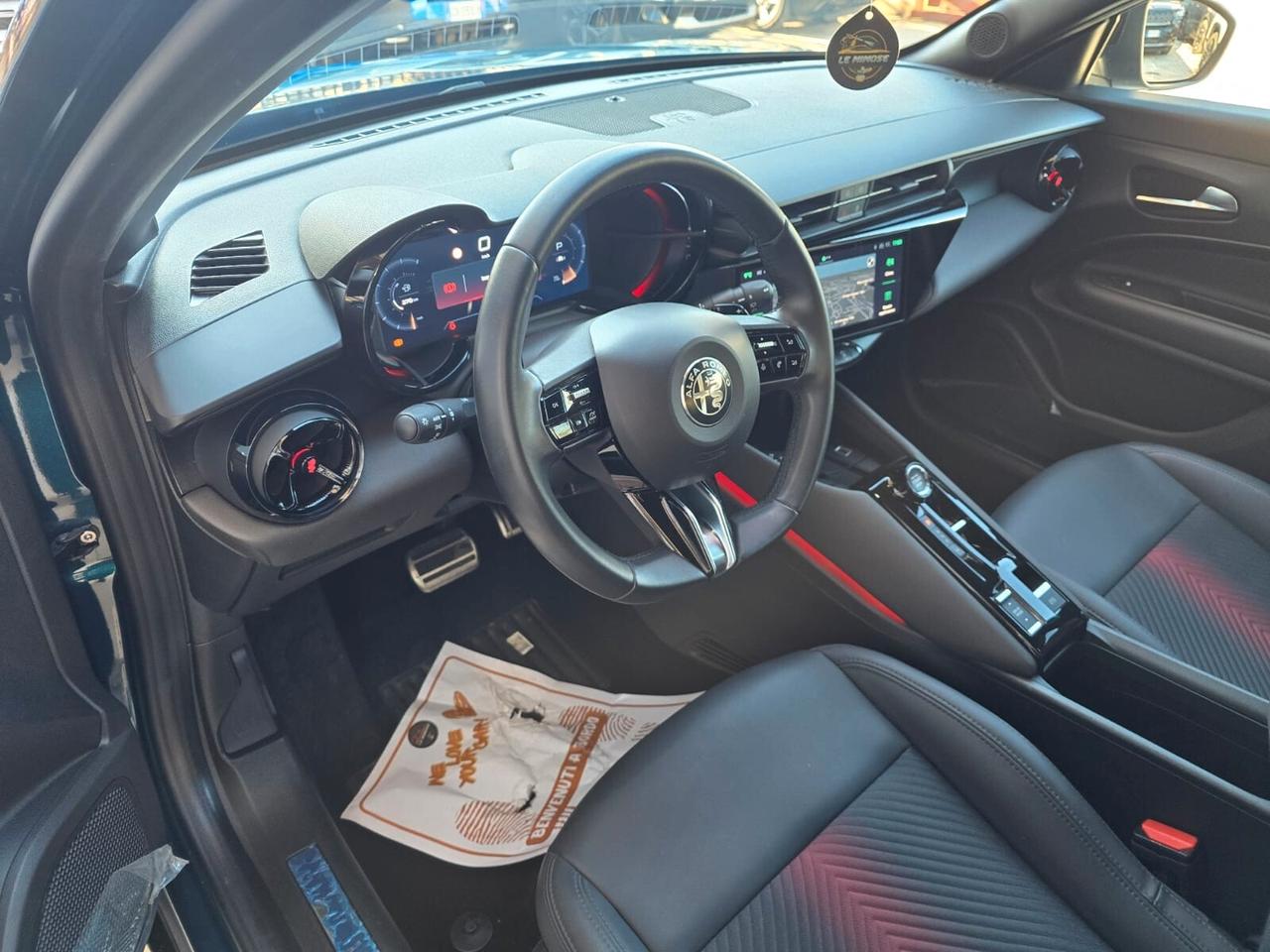 Alfa Romeo Junior 1.2 136 CV Hybrid eDCT6 Speciale