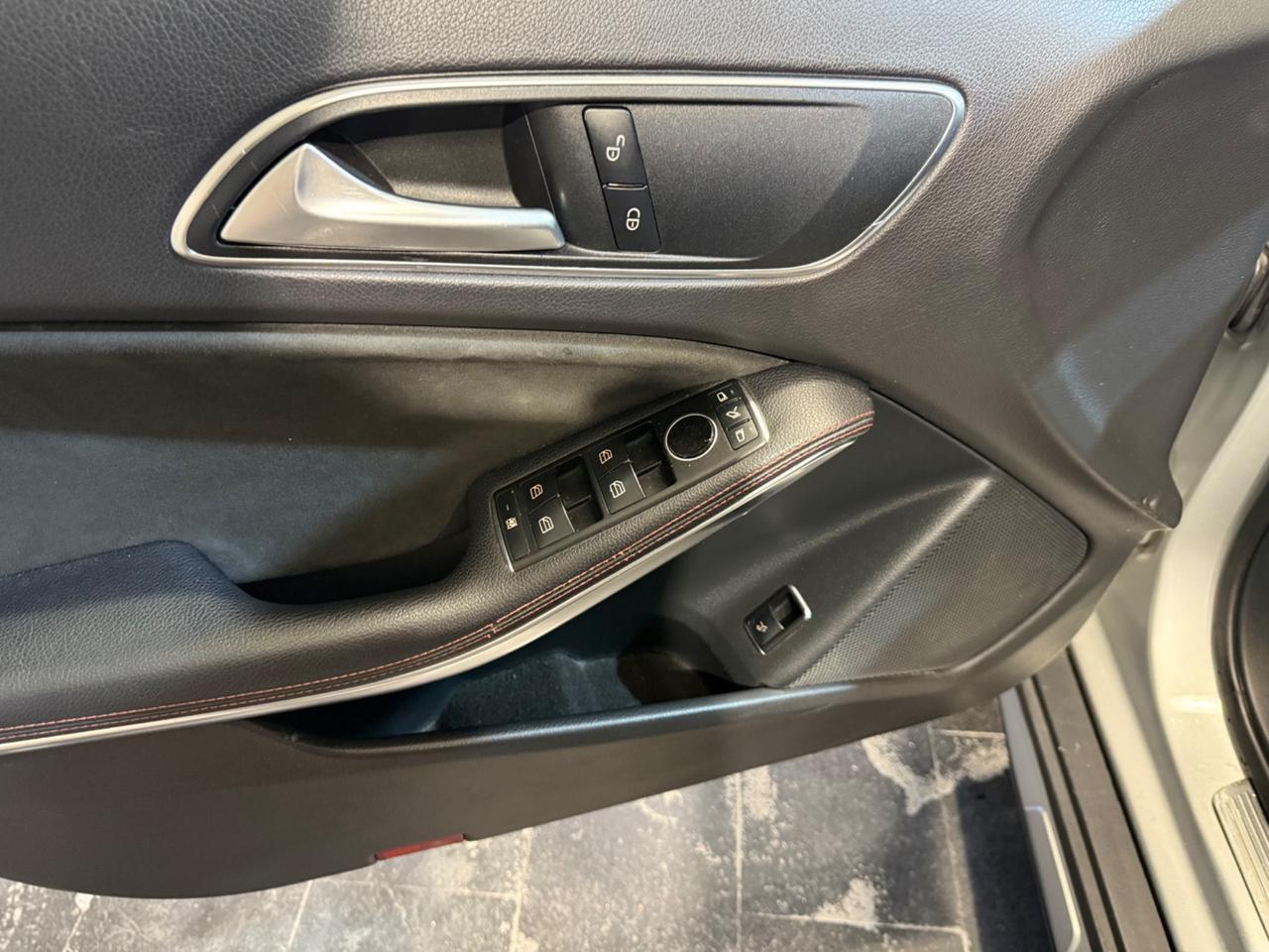 Mercedes-benz GLA 200 d Automatic 4Matic Premium