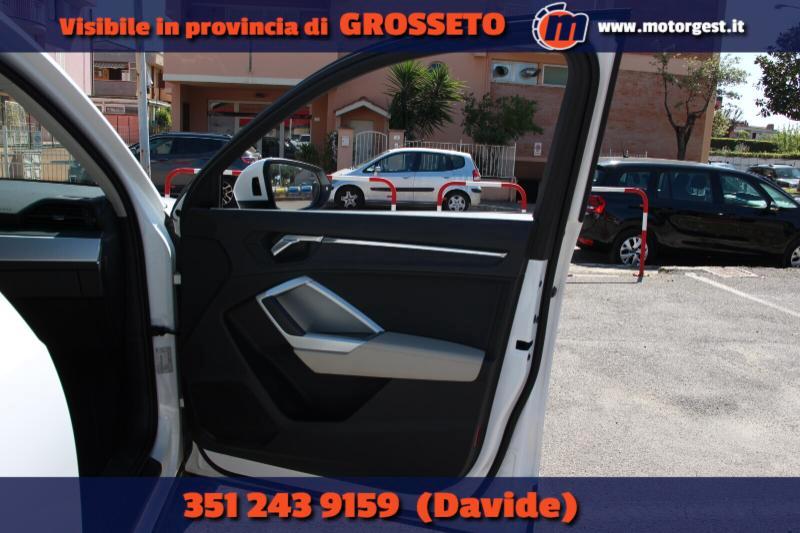 Audi Q3 40 2.0 tdi Business quattro 200cv s-tronic