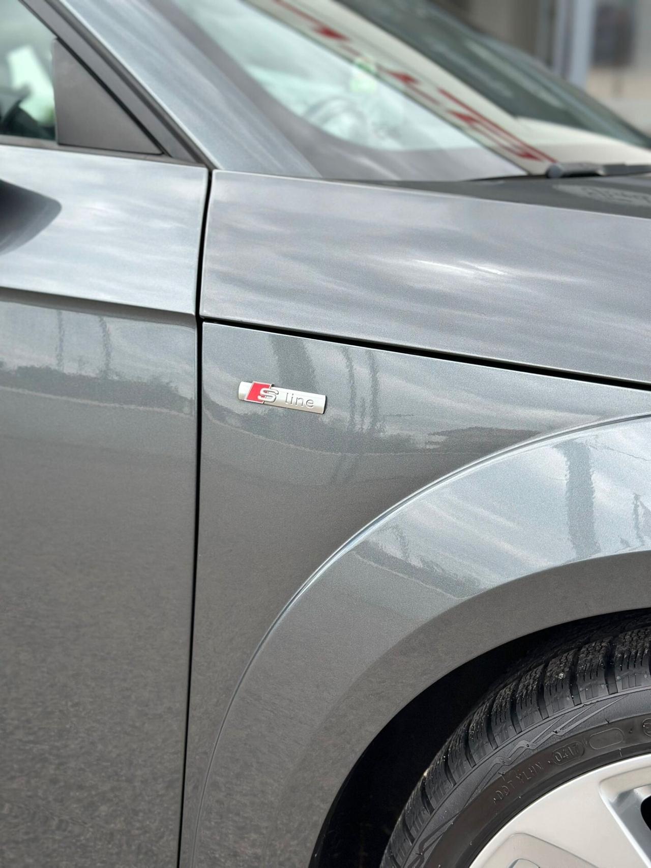 Audi TT Coupé 2.0 TDI ultra S line