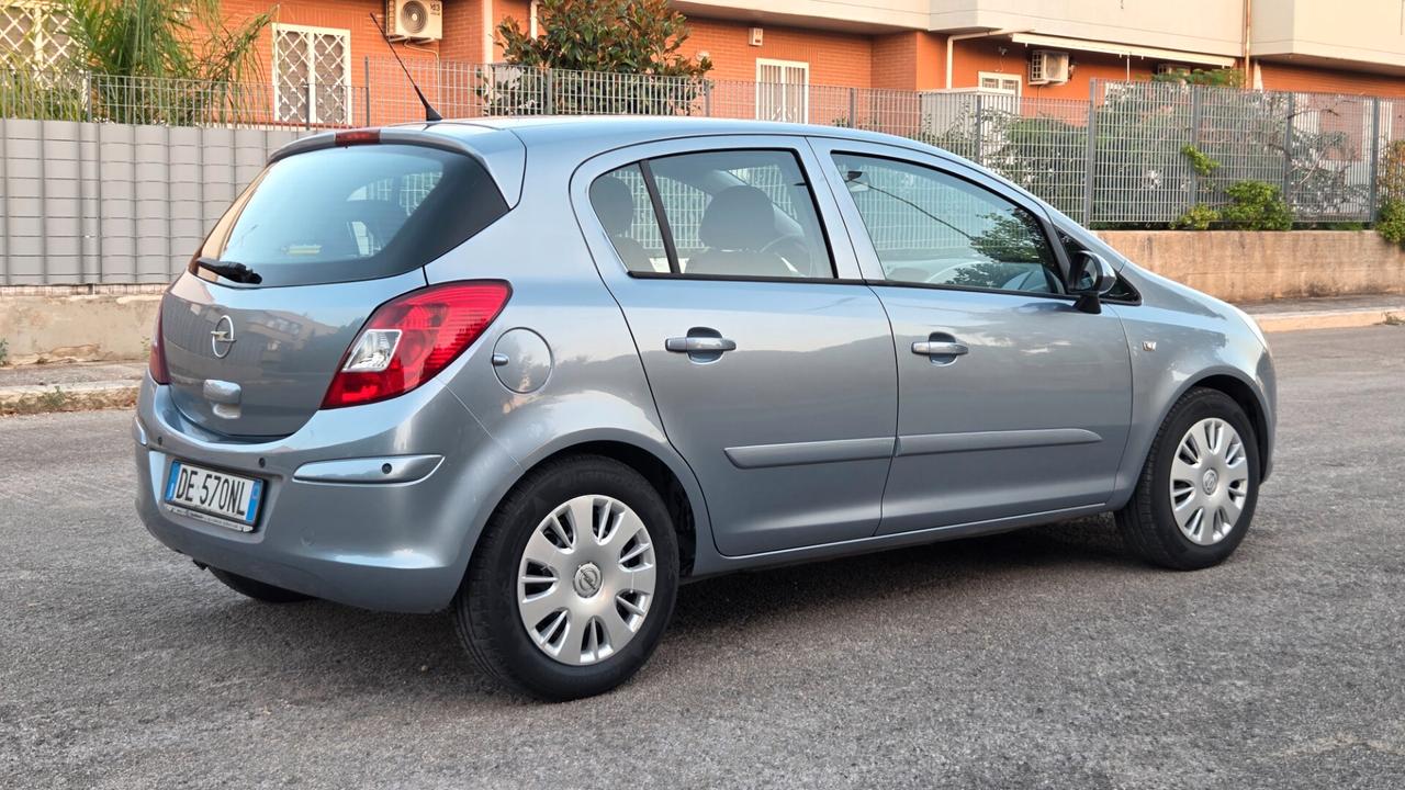 Opel Corsa 1.2 5 porte 80 mila km uni pro