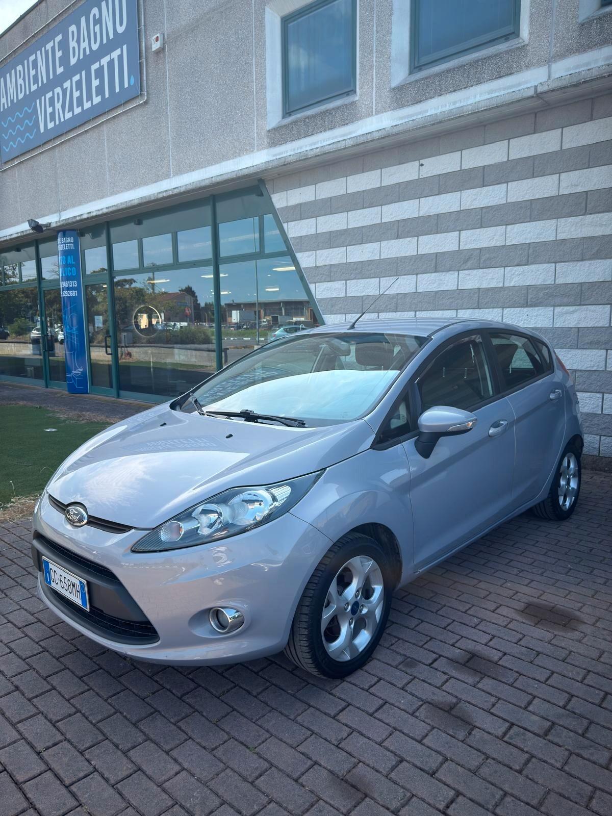Ford Fiesta 1.2 82 CV 5 porte Titanium