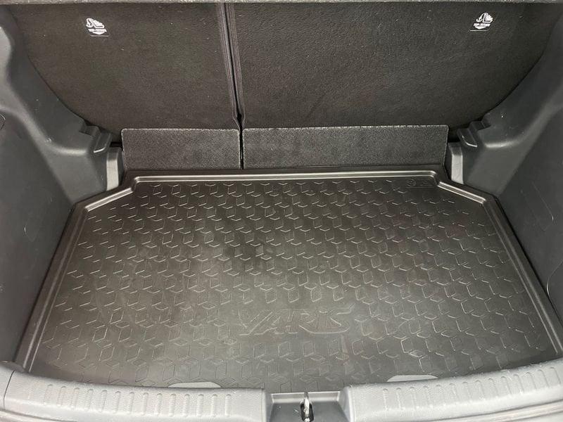 Toyota Yaris Yaris 1.5h Trend
