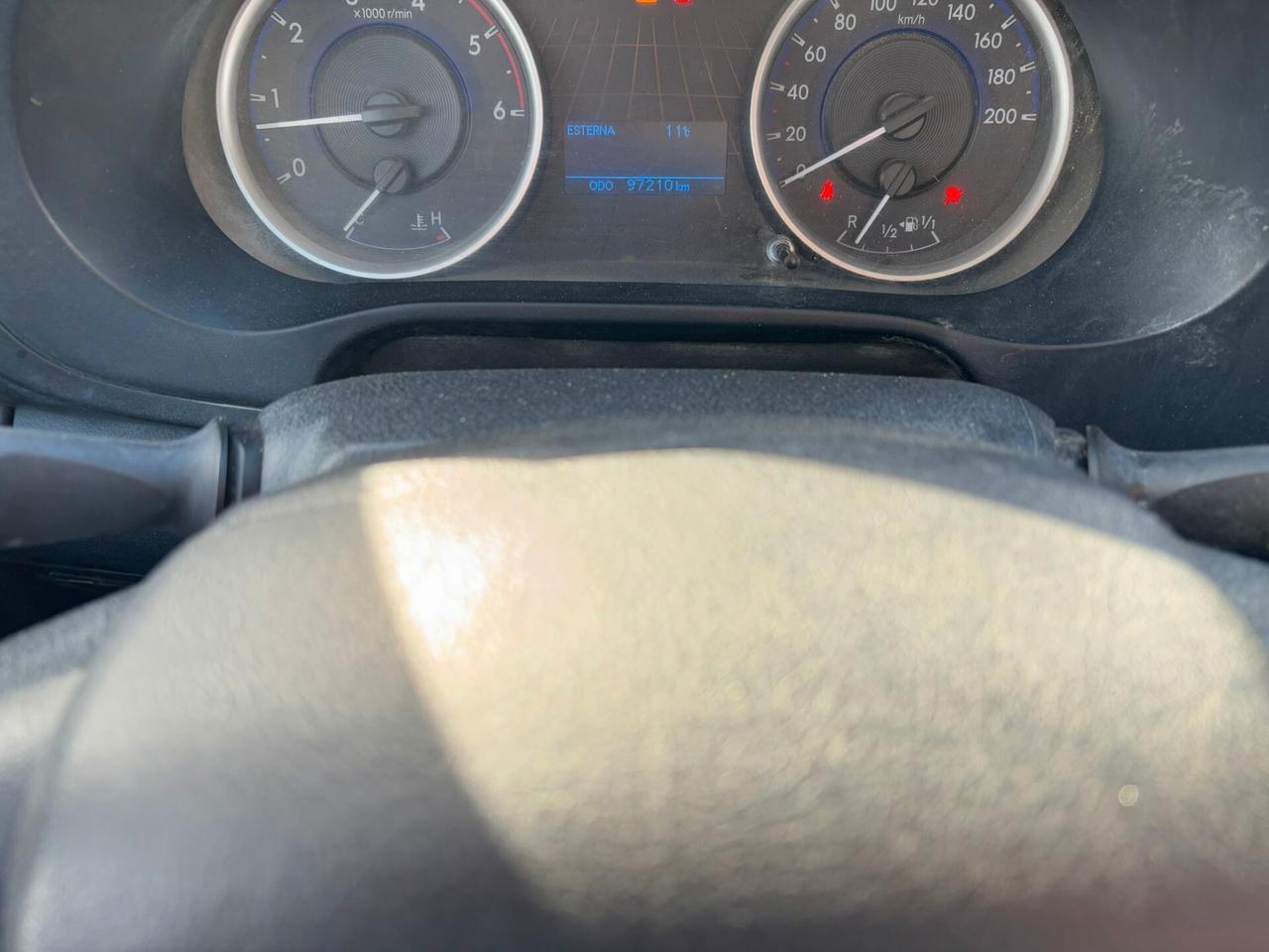 TOYOTA HILUX 2.4 D4D 150 CV SINGLE CAB 2 POSTI