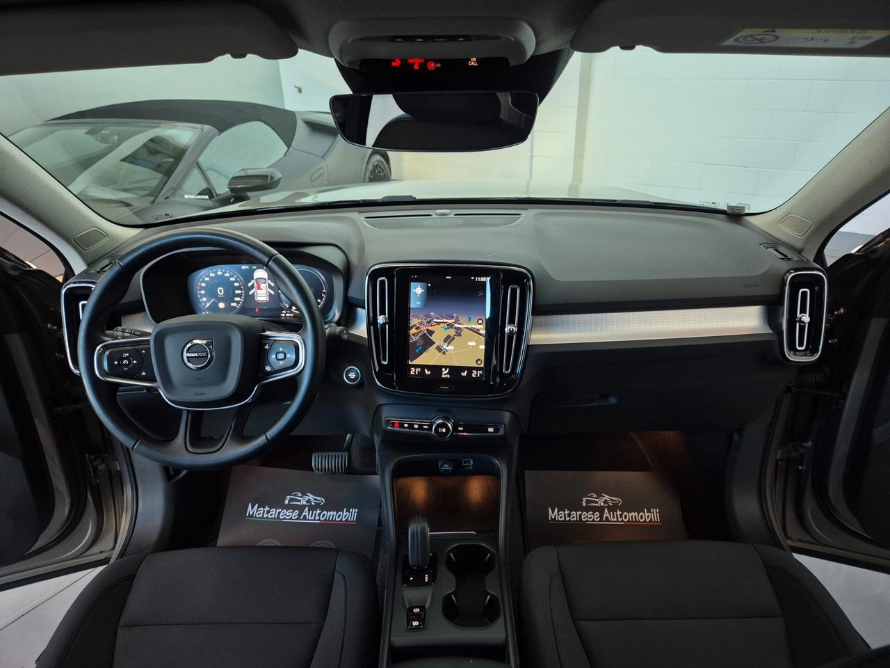 Volvo XC40 T4 Recharge 1.5cc 129cv AUTOCARRO 5PT