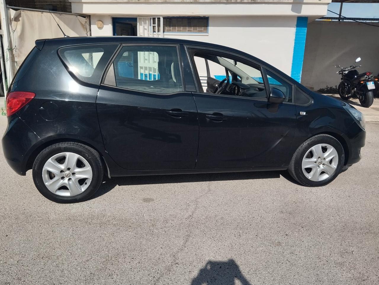 Opel Meriva 1.4 100CV Cosmo