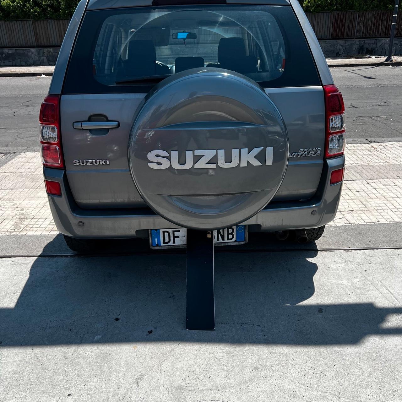 Suzuki Grand Vitara 1.9 DDiS 5 porte Executive