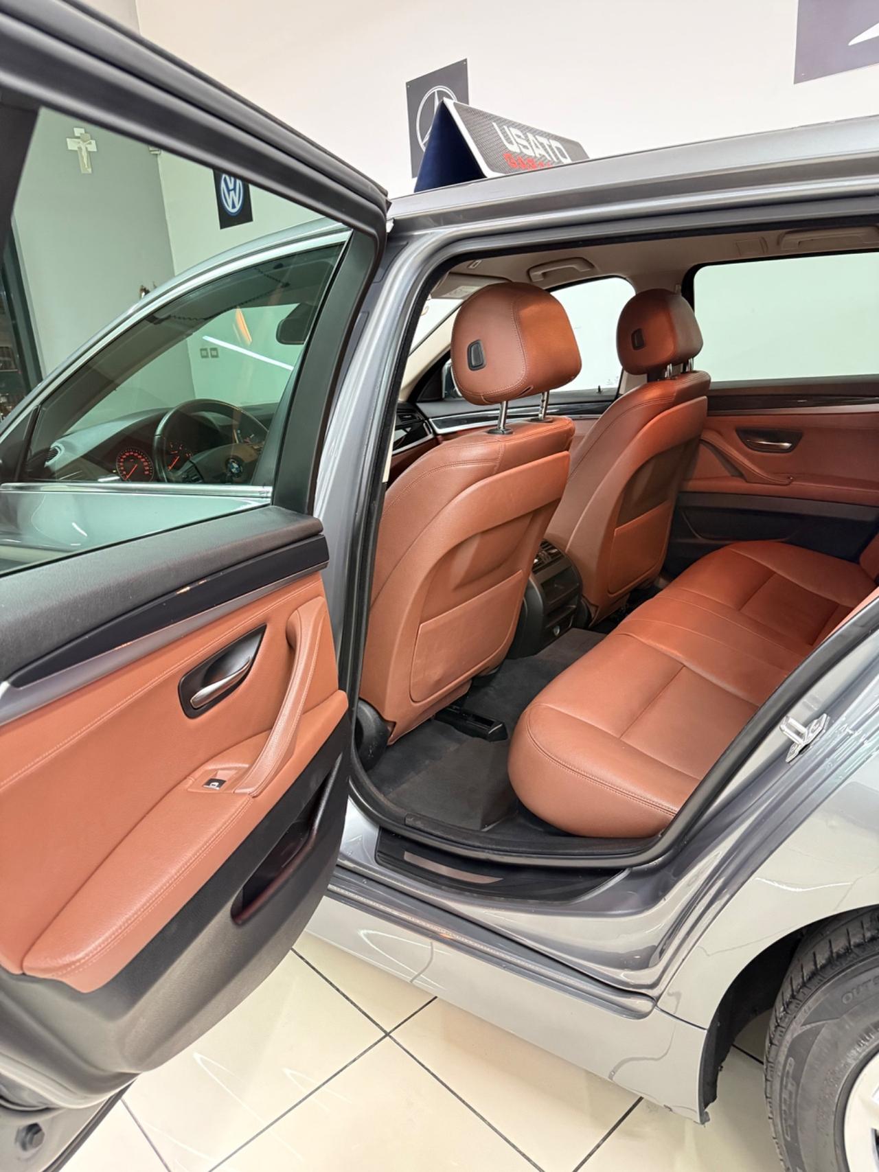 Bmw 525 525d xDrive Touring Luxury