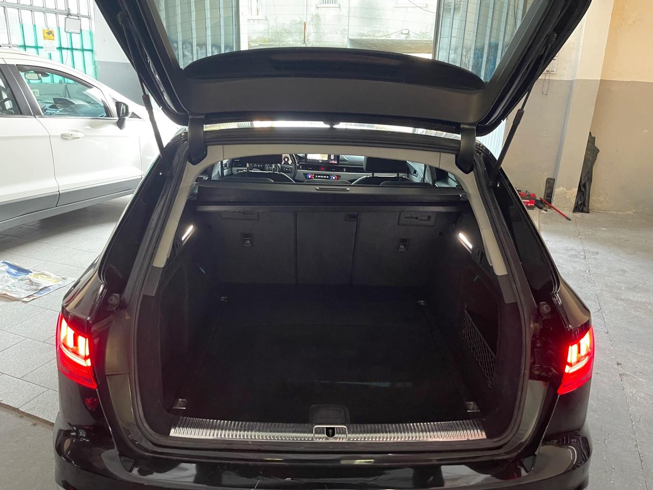 Audi A4 Avant 40 TDI quattro S tronic line edition