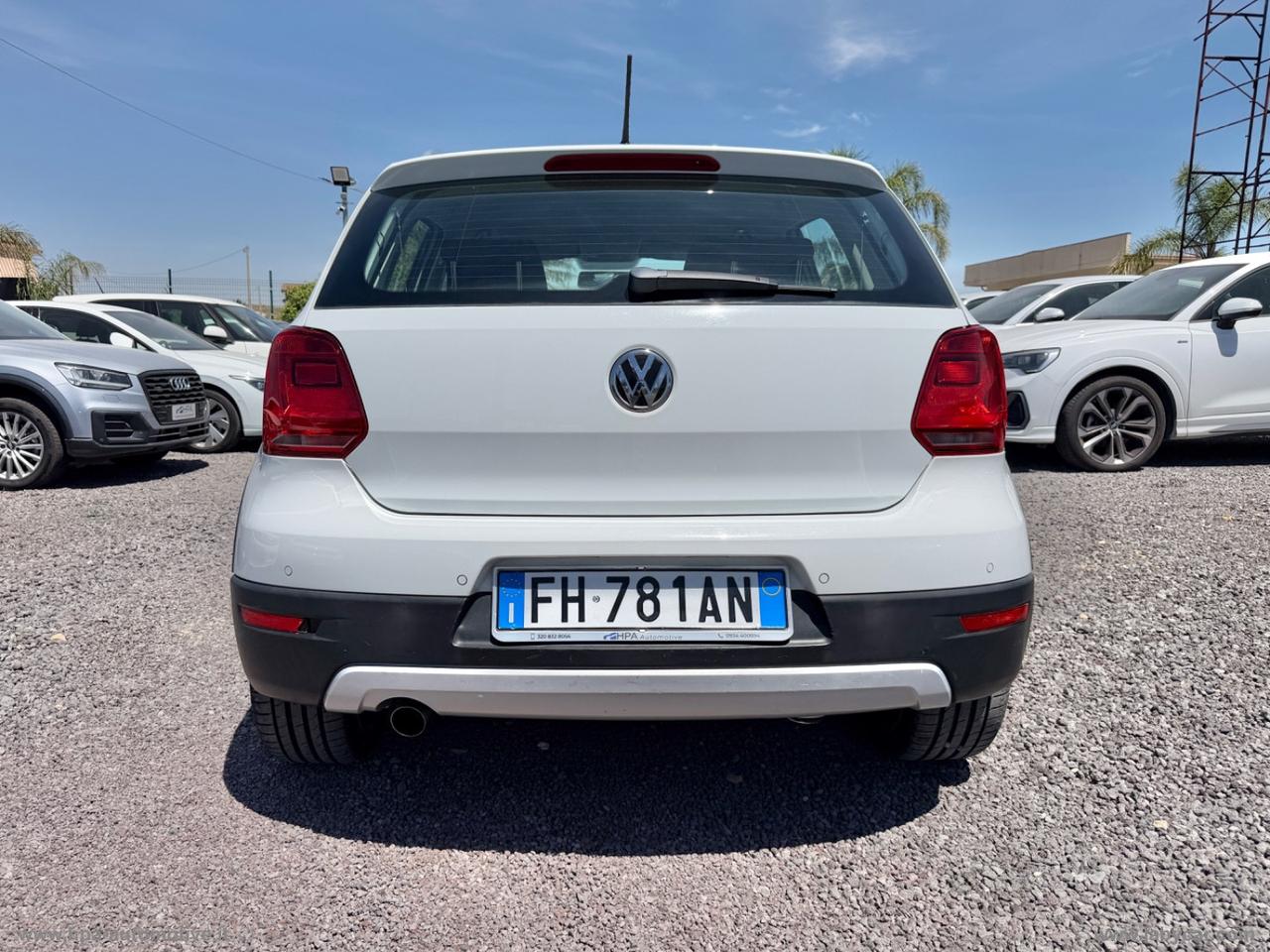 VOLKSWAGEN Polo Cross 1.4 TDI DSG BlueMotion Tech.