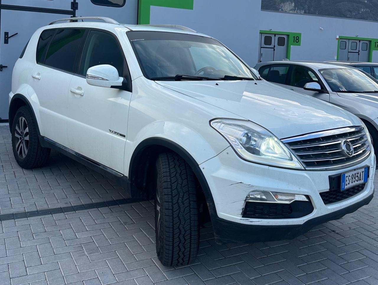 Ssangyong Rexton W 2.0 Xdi 4WD A/T Classy