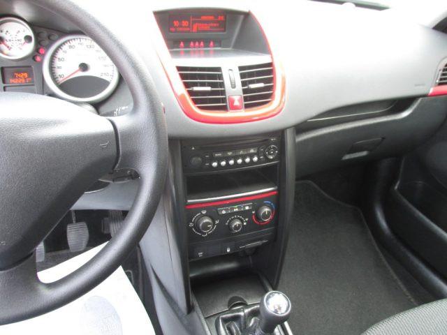 PEUGEOT 207 1.4 HDi 70cv FAP 3p. -Ok Neopatent.- UniPropriet.