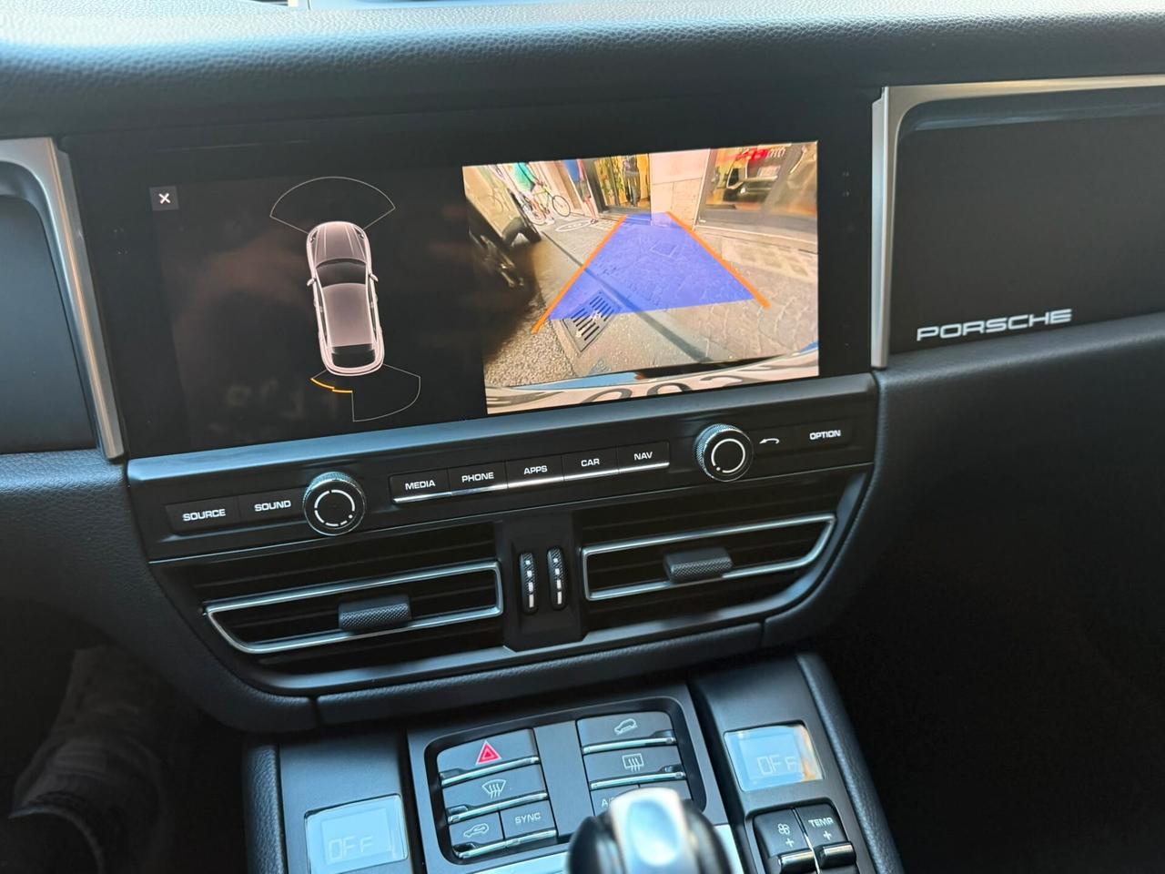 Porsche Macan 2.0 T 245cv no superbollo