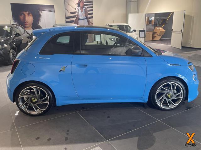 ABARTH 500e Turismo