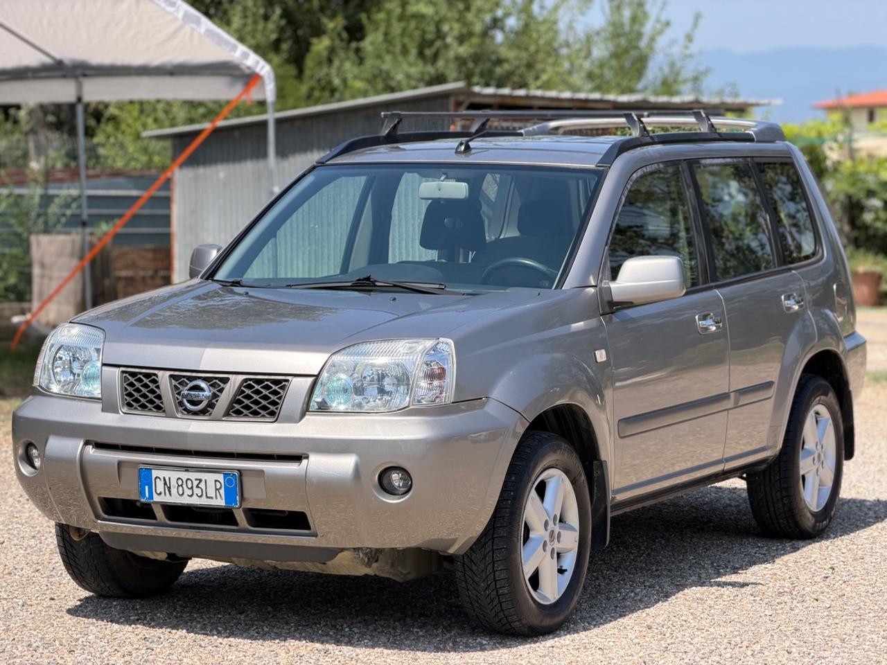 Nissan X-Trail 2.2 dCi Elegance