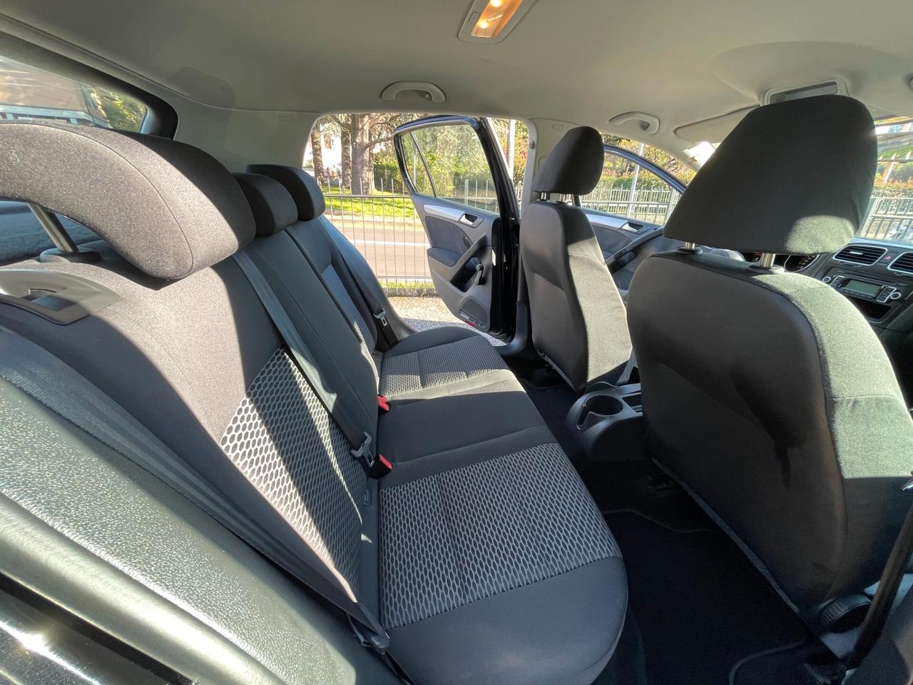 Volkswagen Golf VI 5p 1.6 tdi Trendline