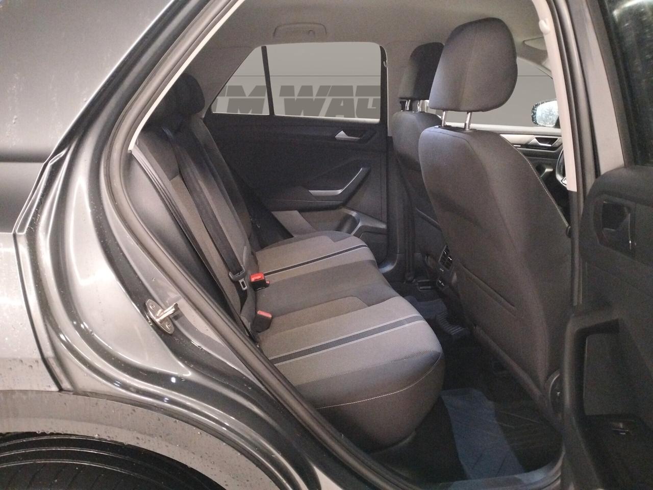 Volkswagen T-Roc 1.0 tsi Style 110cv - NEOPATENTATI