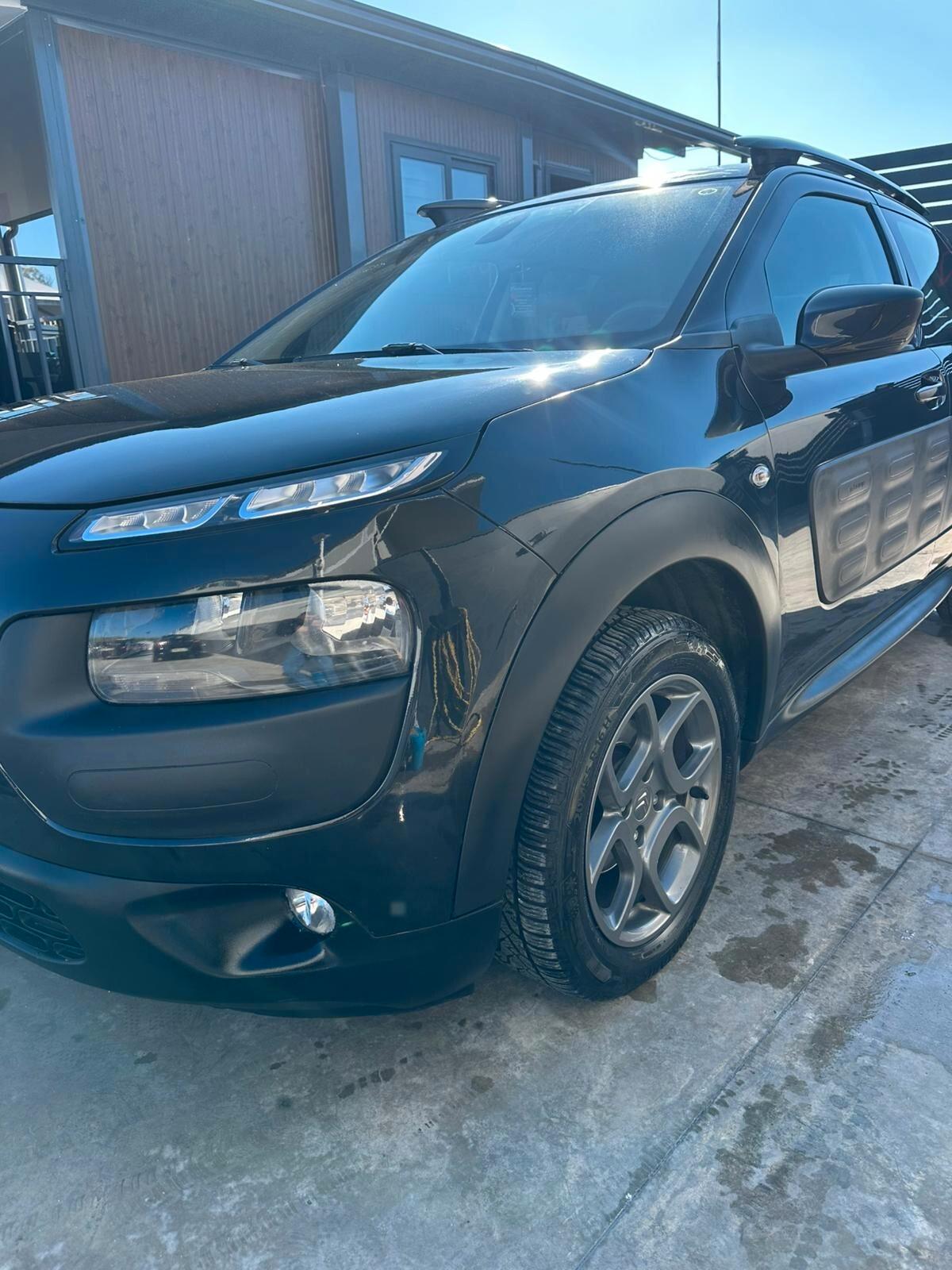 Citroen C4 Cactus BlueHDi 100 S&S ETG6 Shine