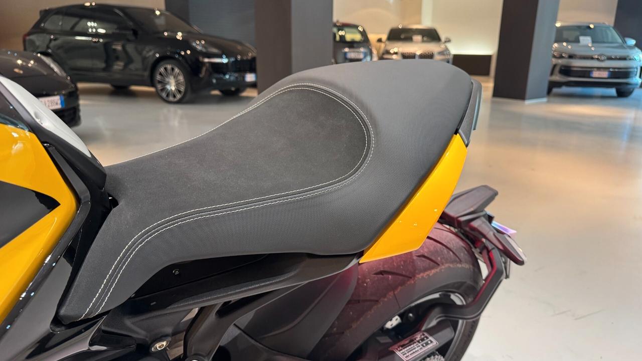 MV AGUSTA BRUTALE 800 DRAGSTER - 2025