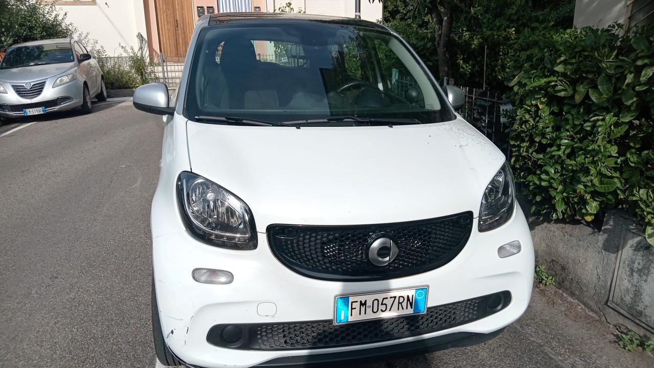Smart ForFour 70 1.0 Passion