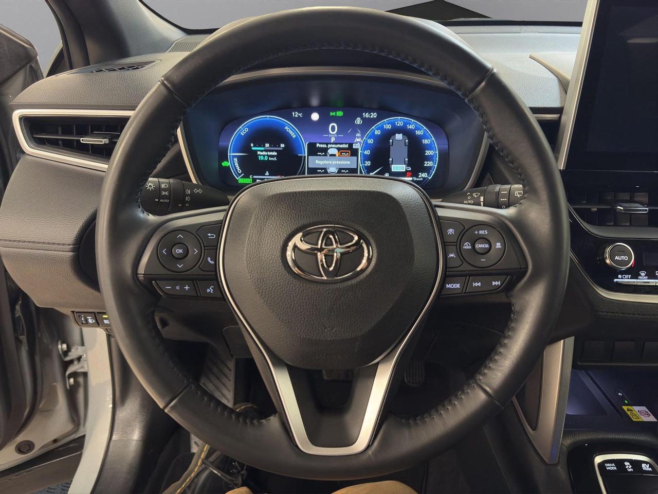 Toyota Corolla Cross 1.8h Trend fwd 140cv e-cvt