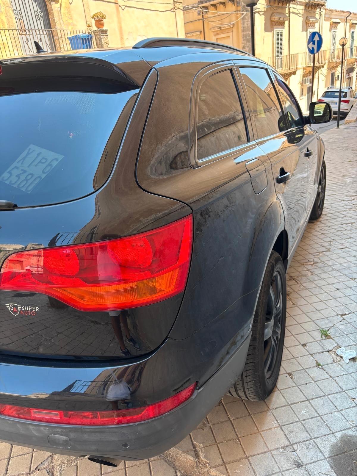 Audi Q7 3.0 V6 TDI 233CV quattro tiptronic