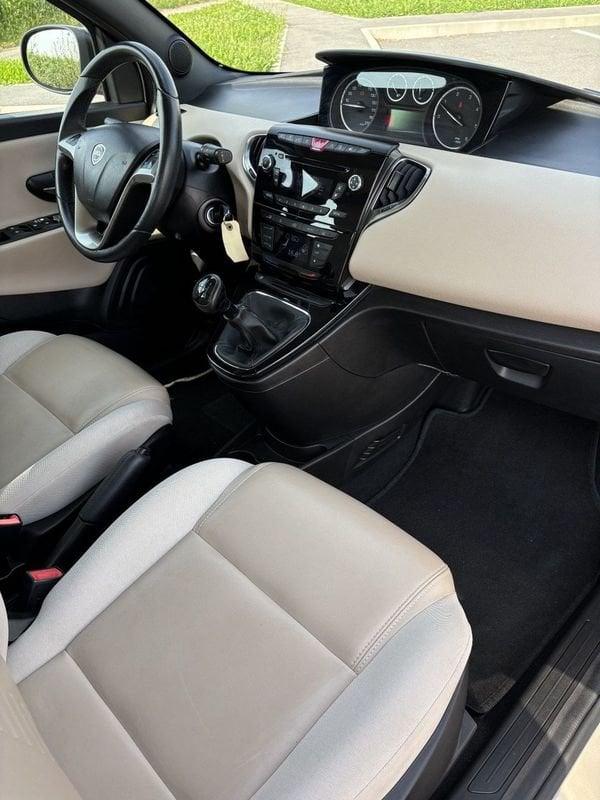 Lancia Ypsilon *TETTO APRIBILE* 1.3 multijet