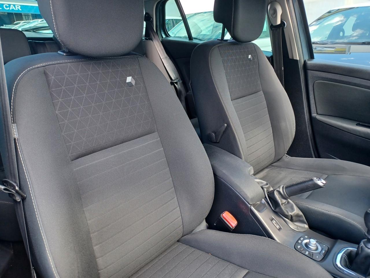 Renault Mégane 1.5 dCi SporTour Limited 2016