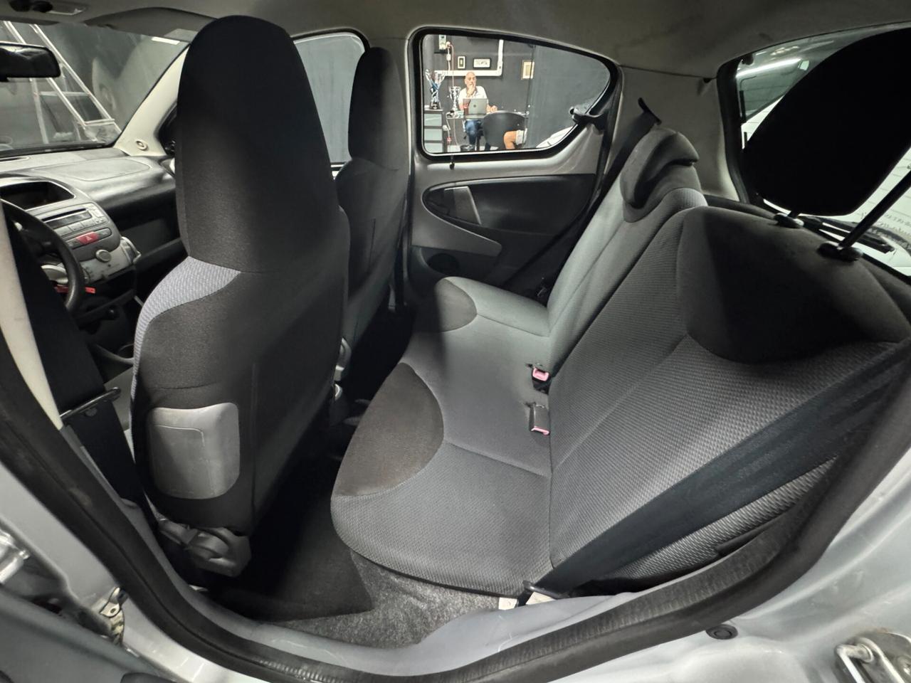 Toyota Aygo 1.0 12V VVT-i 5 porte Sol Neopatentati