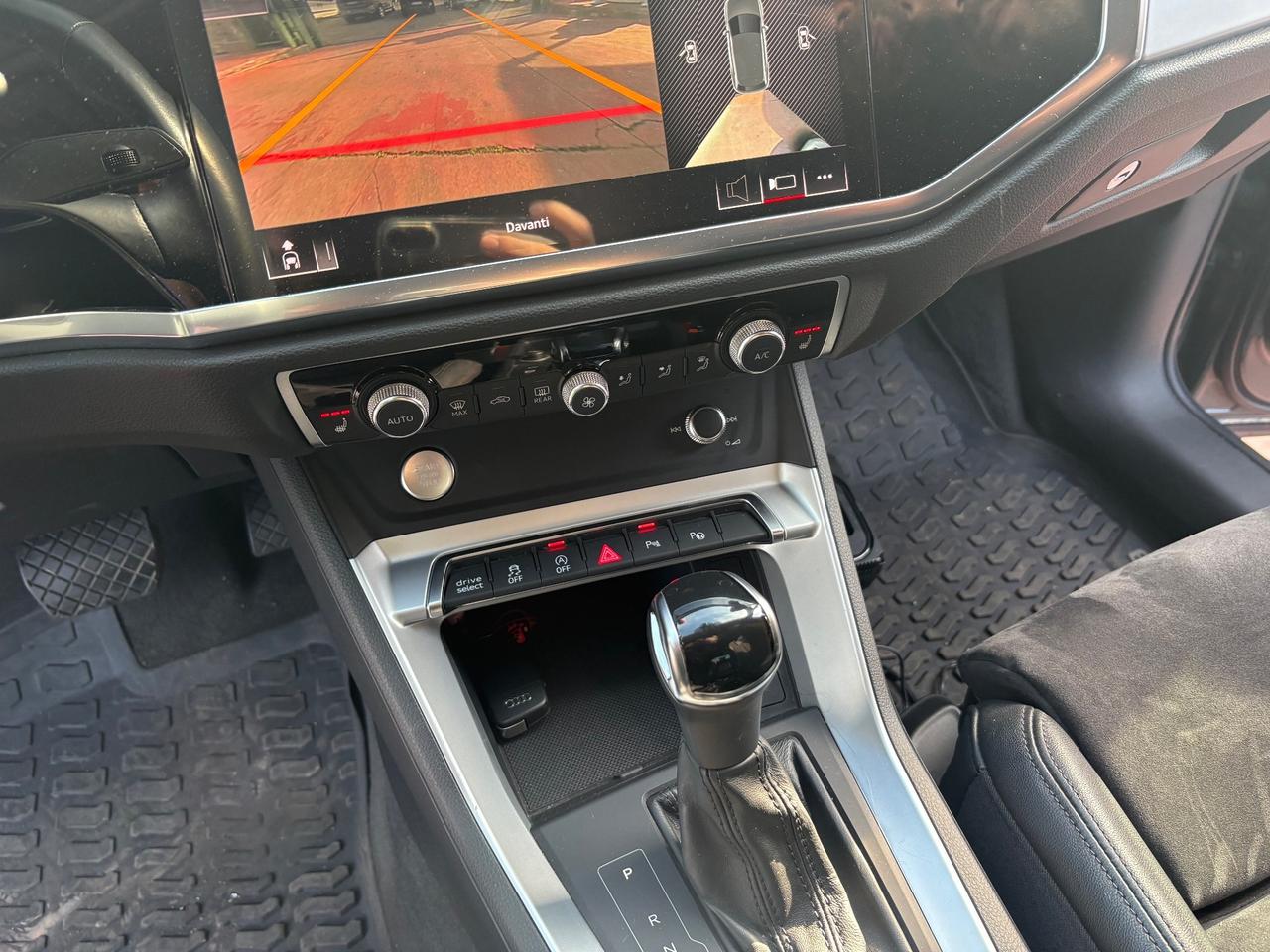 Audi Q3 35 TDI quattro S tronic line edition