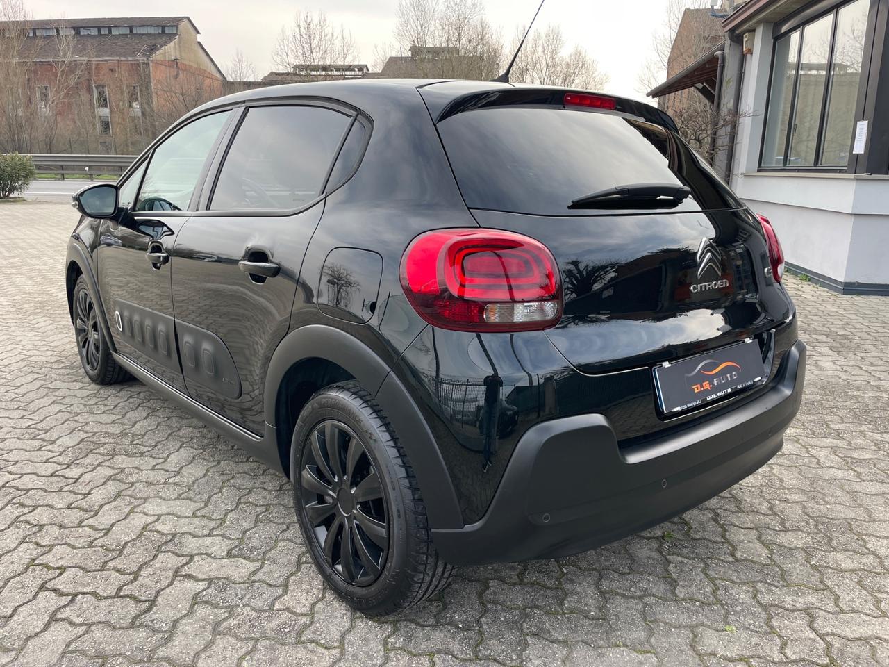 Citroen C3 PureTech 82 GPL Shine