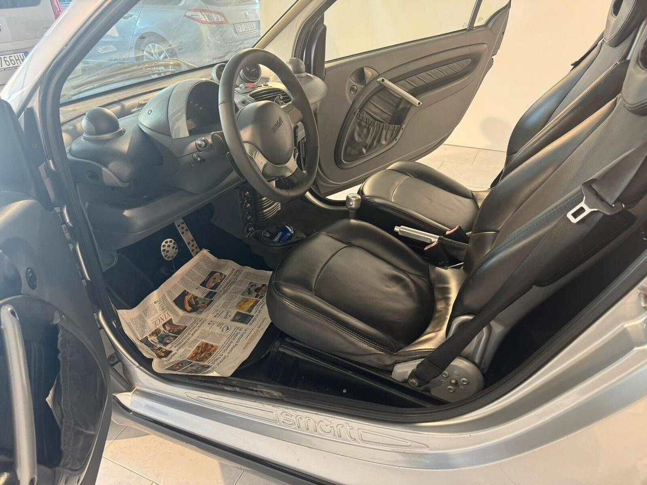 SMART FORTWO BRABUS CABRIO PELLE INTROVABILE PERMUTA