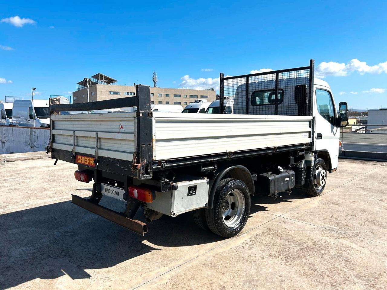 Mitsubishi Fuso Canter 3S15 Ribatabile Trilaterale