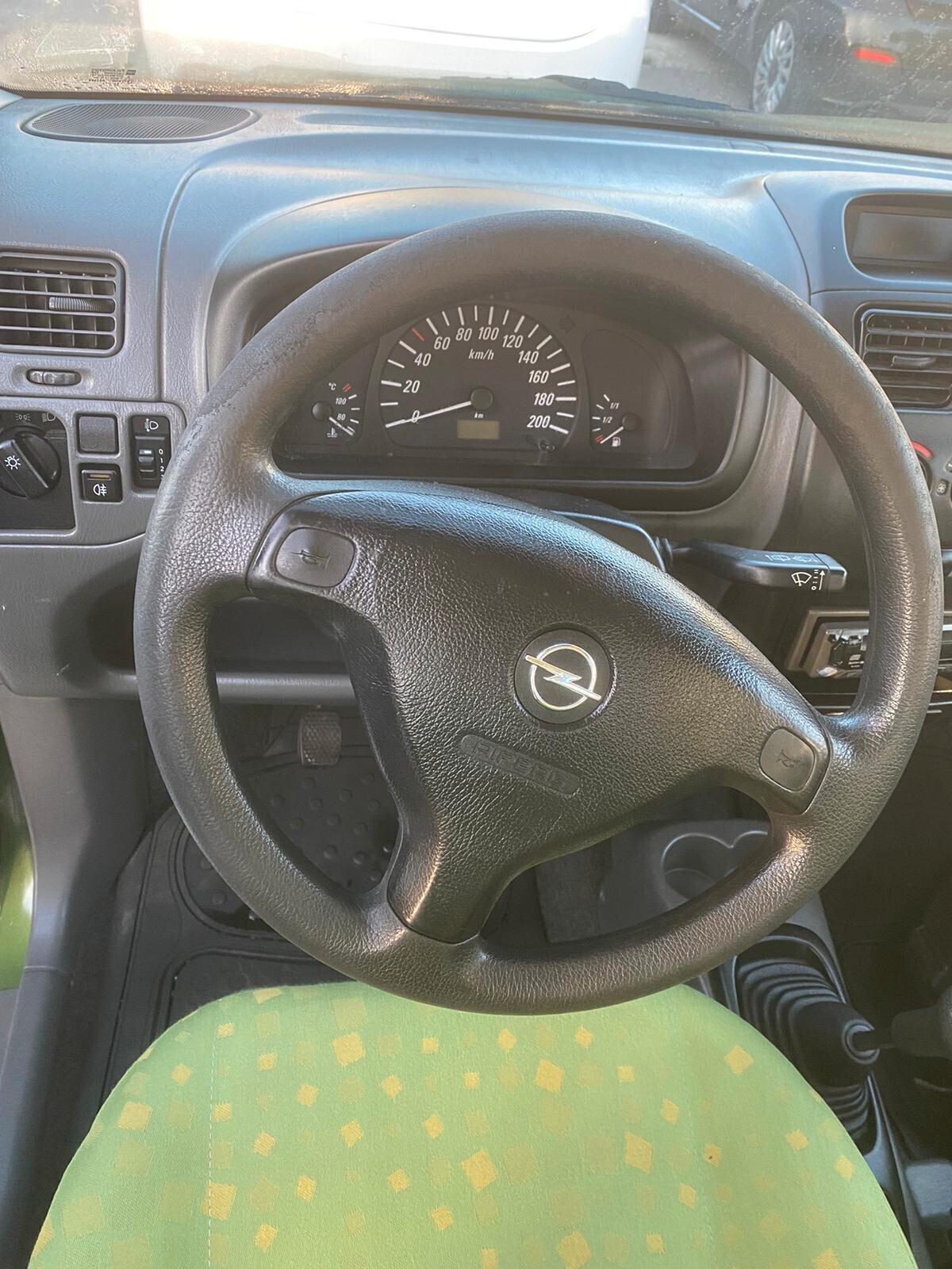 Opel Agila 1.0 12V Comfort