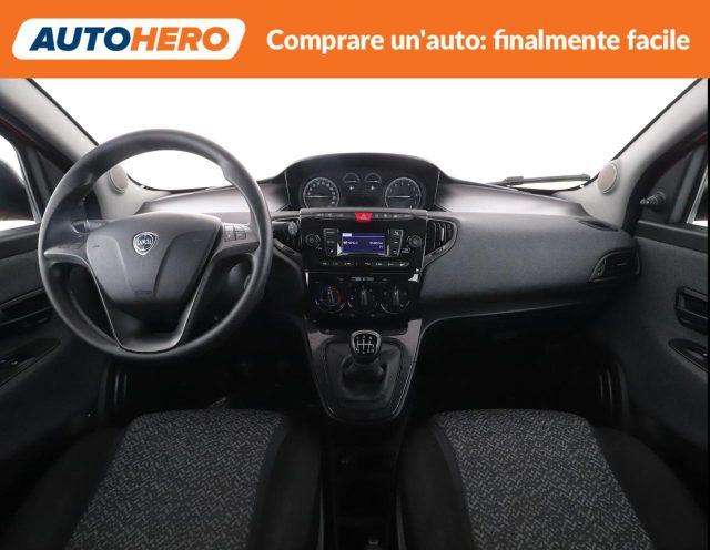 LANCIA Ypsilon 1.0 FireFly 5 porte S&S Hybrid Silver