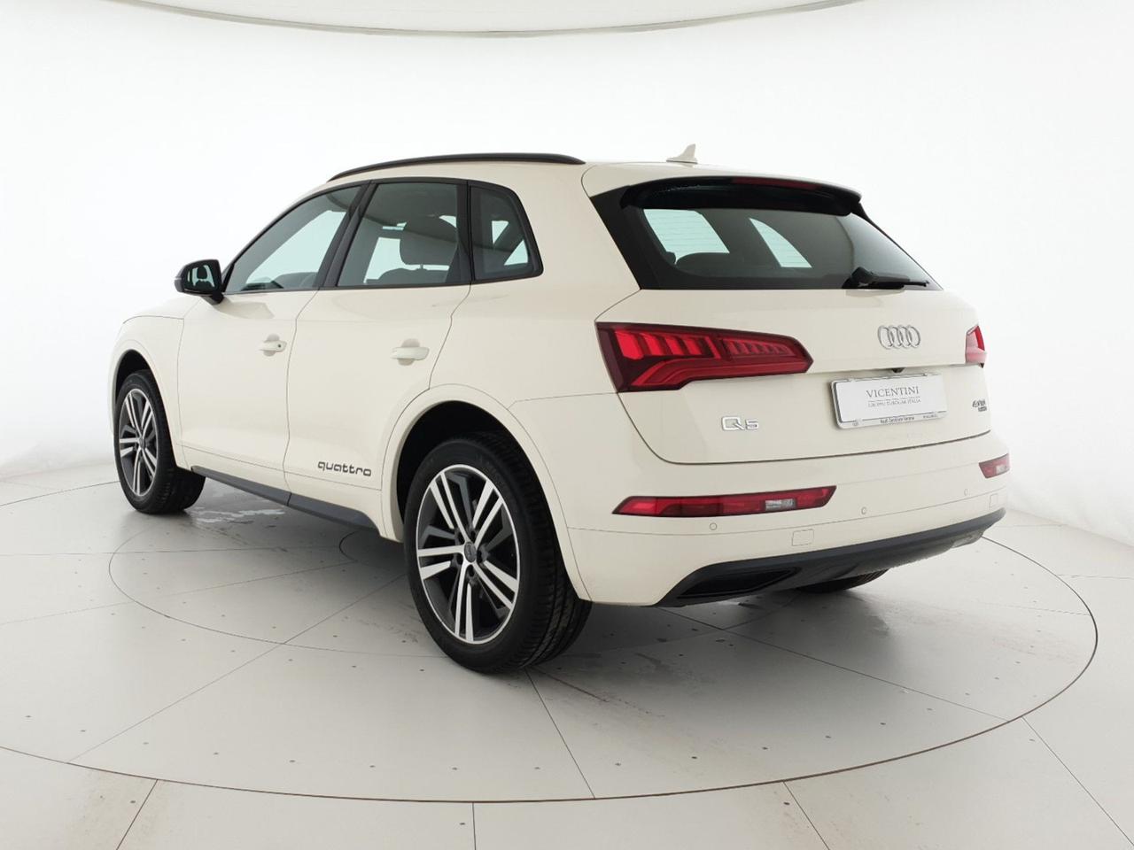 40TDI 190CV quattro S tronic Business Sport