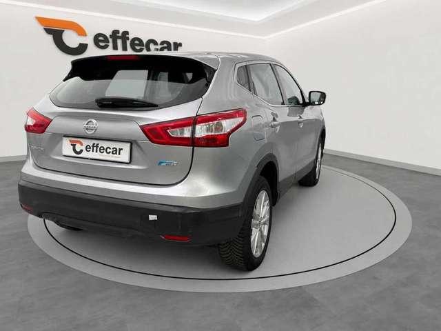 Nissan Qashqai 1.6 dCi DPF Tekna