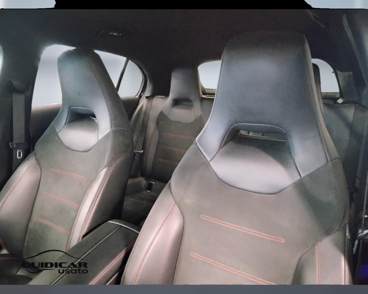 Mercedes-Benz Classe A - W177 2023 - A 180 d AMG Line Advanced Plus auto