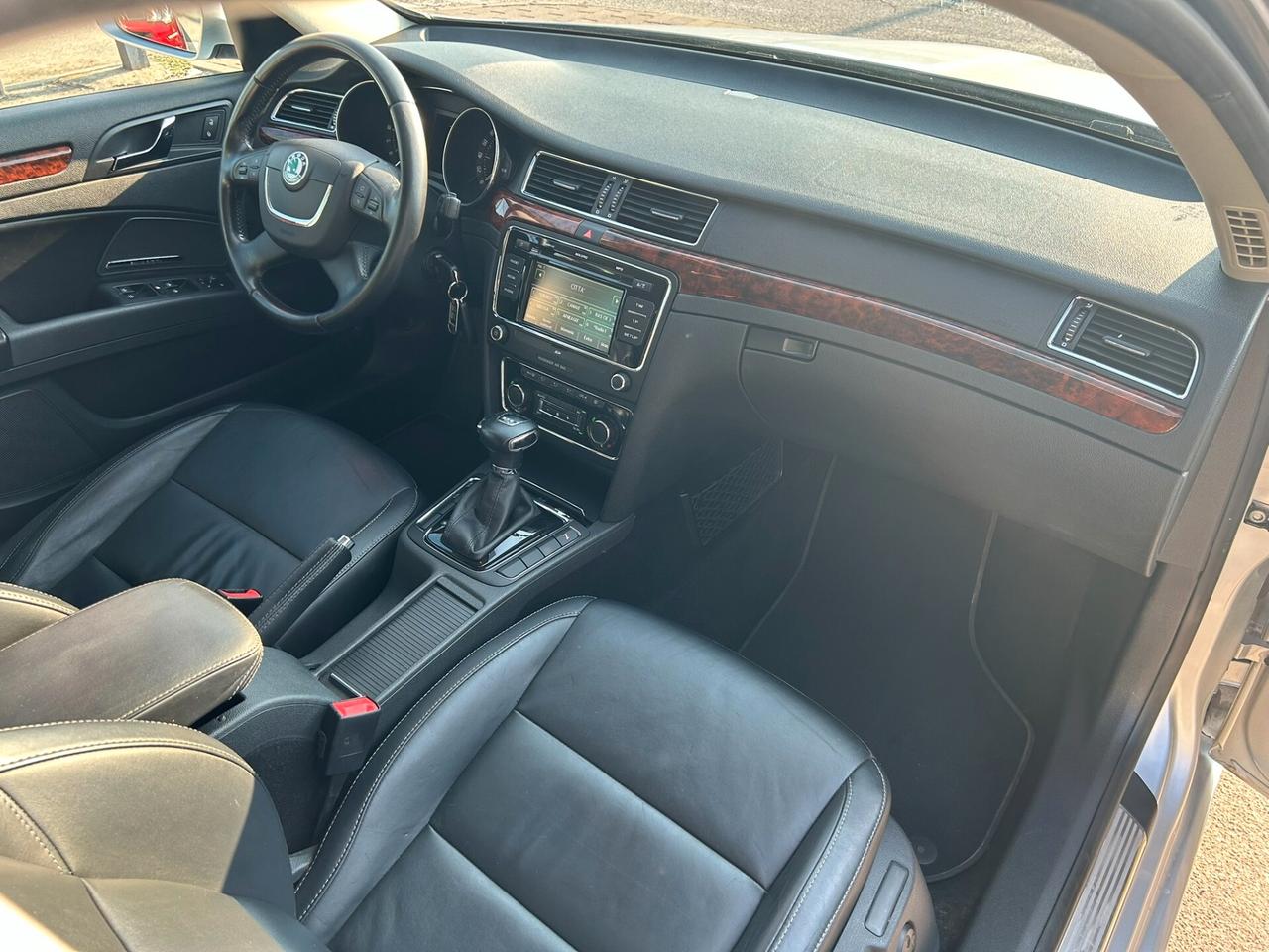 SKODA SUPERB WAGON 2.0 TDI 170CV DSG Elegance